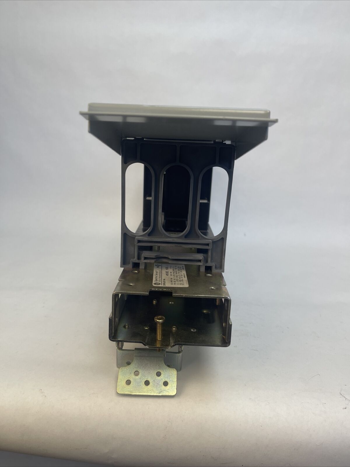 GE AMC4SE SPECTRA SERIES CIRCUIT BREAKER MODULE MODEL 1 300A 600V 4P FOR USE