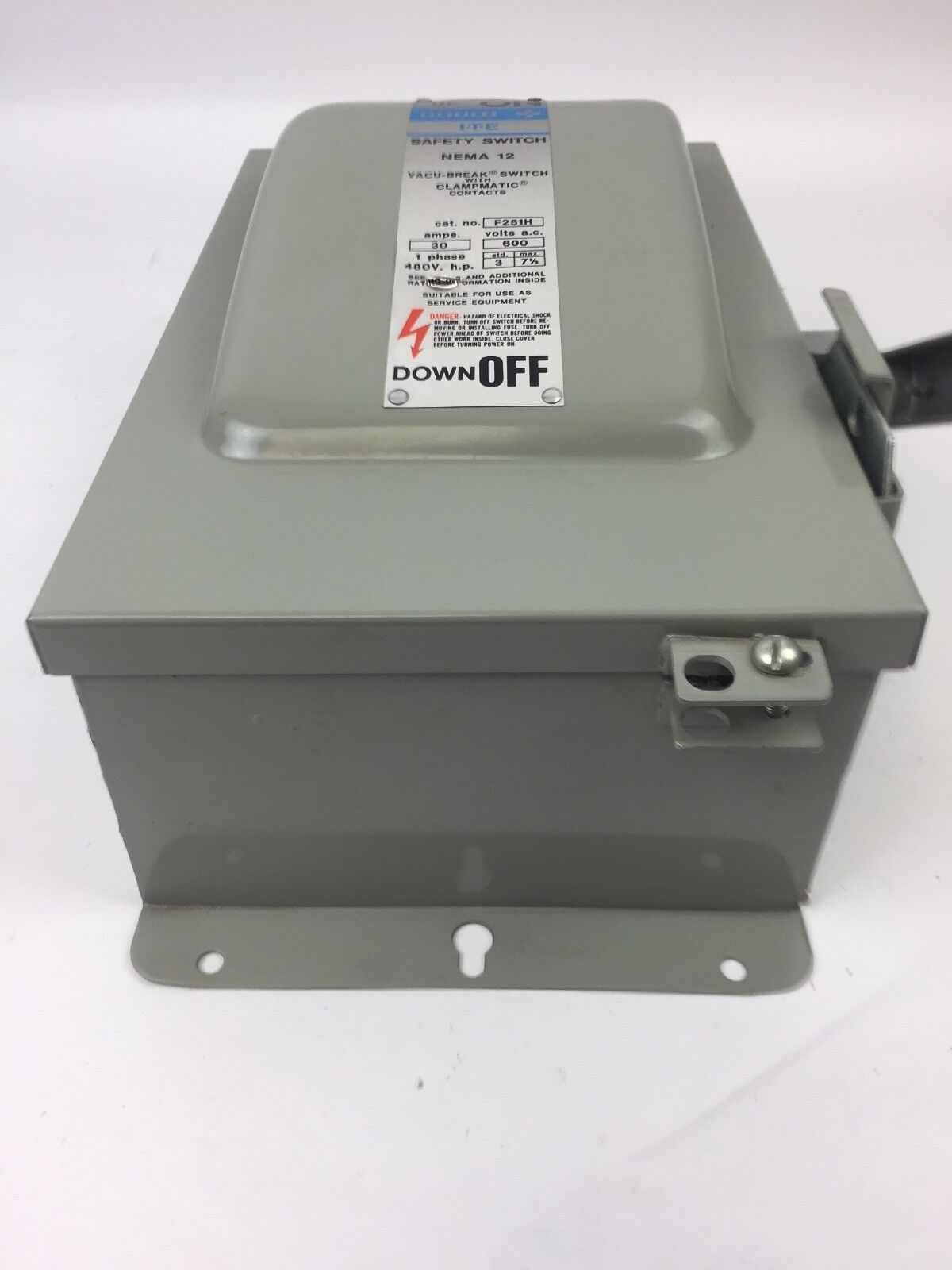 ITE GOULD F251H VACU-BREAK HEAVY DUTY SAFETY SWITCH 30 AMP 600 V 2 POLE FUSIBLE