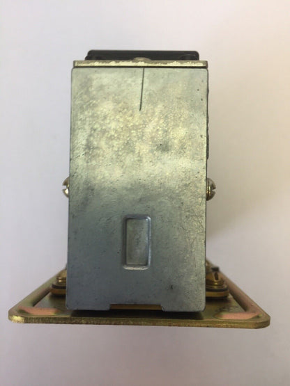 ALLEN BRADLEY 849-Z0B336 PNEUMATIC TIMING RELAY 600VAC 21A241 COIL 480V 60HZ