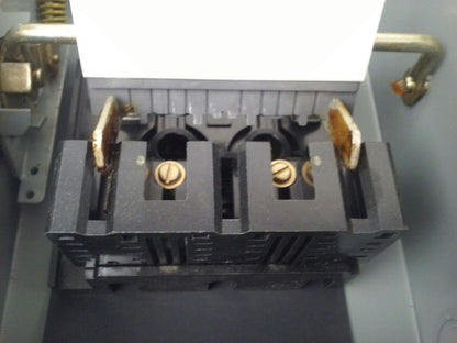 WESTINGHOUSE HFN222 FUSIBLE SAFETY SWITCH 2P, 60A, 240V, TYPE 1 INDOOR, 10HP