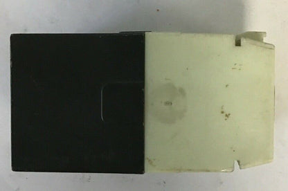 TELEMECANIQUE CA2-FN162 RELAY 300VAC/DC