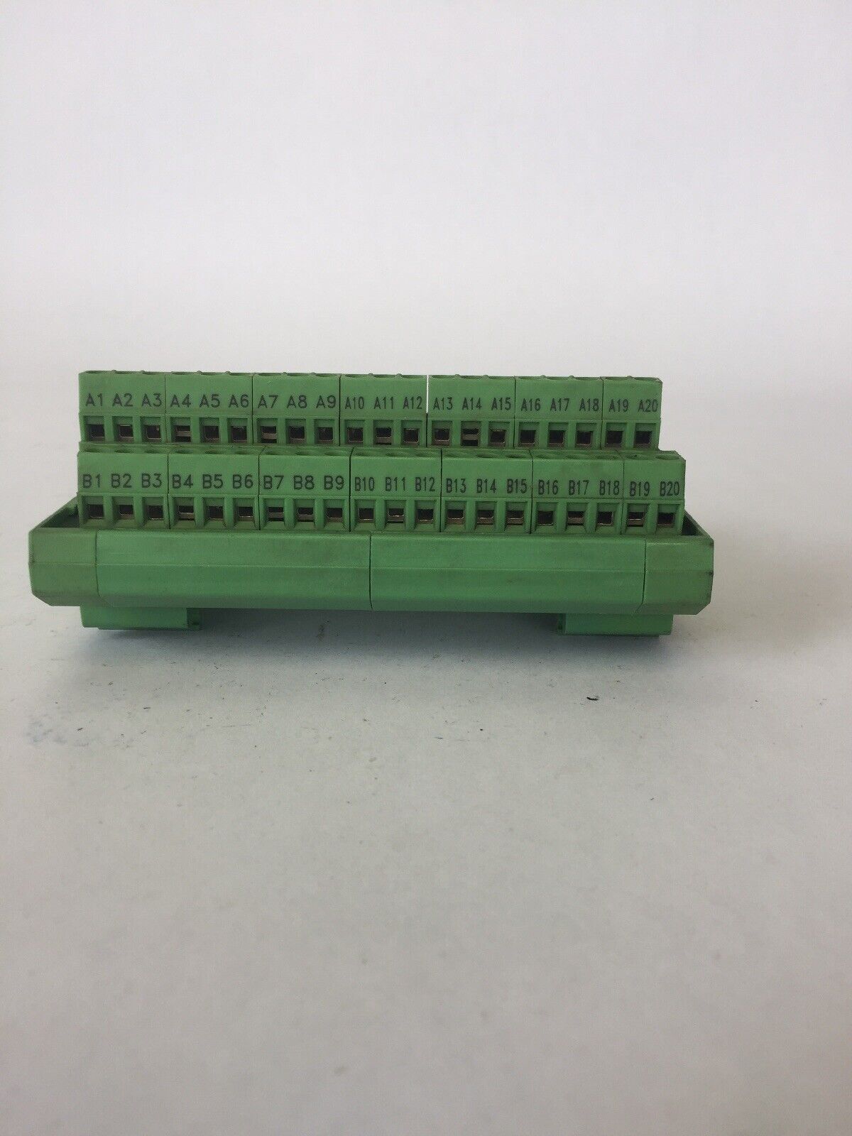 YASKAWA MOTOMAN 5535392 BREAK OUT MODULE BOARD REV A