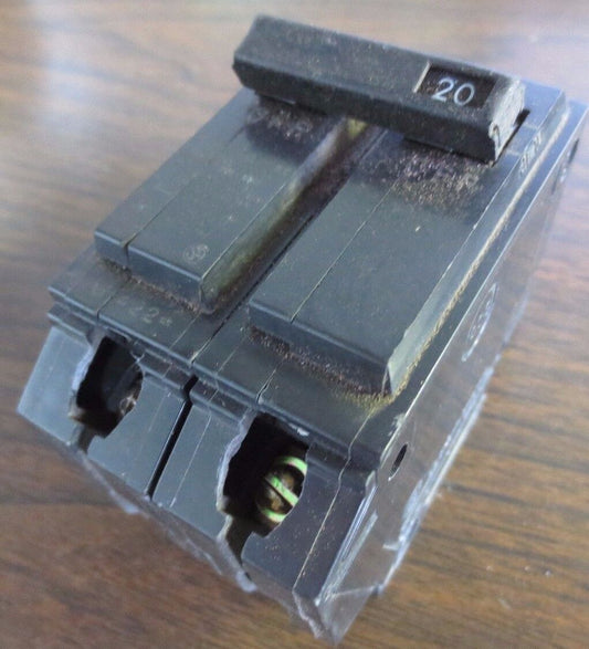 GE THQL2120 Q-LINE CIRCUIT BREAKER COMMON-TRIP - 20A, 120/240V, 2-POLE