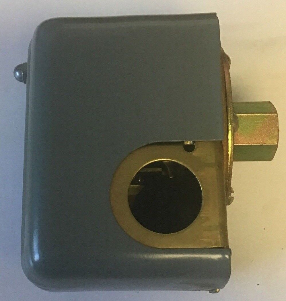 SQUARE D FSG-2 PRESSURE SWITCH CLOSE 20 OPEN 40 FORM P