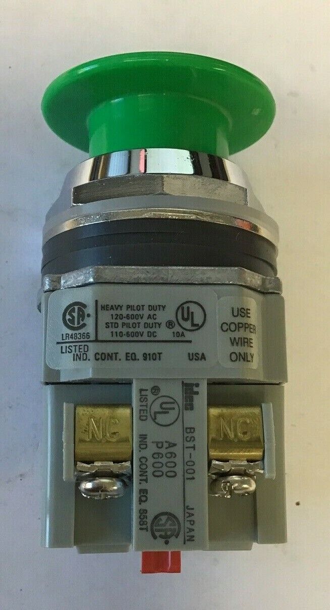 IDEC PUSH BUTTON AYD311N-G 120-600VAC 110-600VDC 10A GREEN