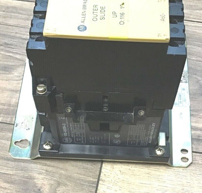 ALLEN BRADLEY 104-A60ND3 REVERSING CONTACTOR SER.C 60A 660V GD473 COIL 120V