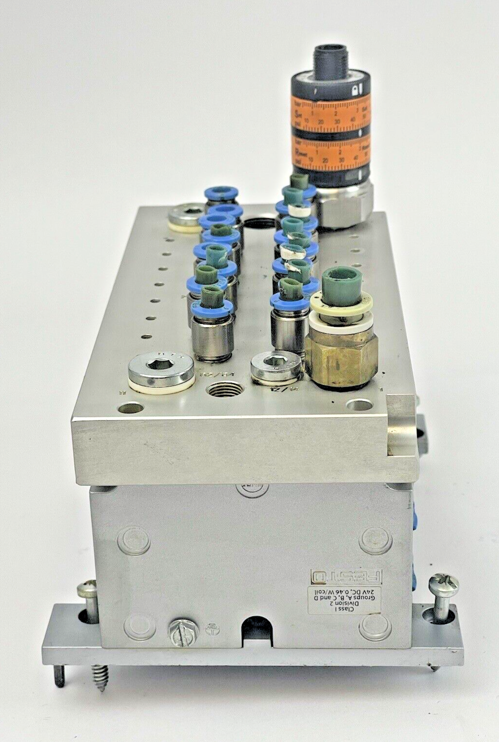 FESTO - CPV14-V1 - VALVE MANIFOLD-W/ PNEUM CONN & STACK PLATES, BN02(8)