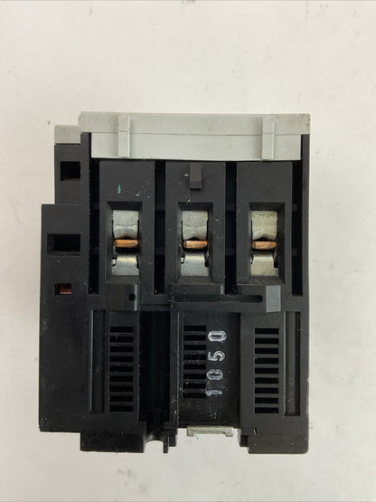 SIEMENS 3VU1600-0ML00 MANUAL MOTOR CONTROLLER 600VAC 40A 3PH 7-1/2HP