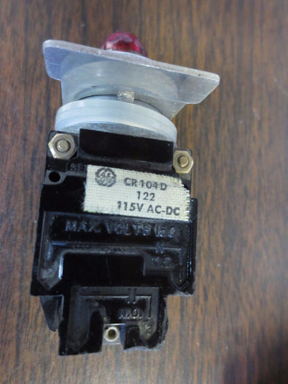 GENERAL ELECTRIC CR104D PUSH-TO-TEST BUTTON / LIGHT - RED - 115VAC/DC