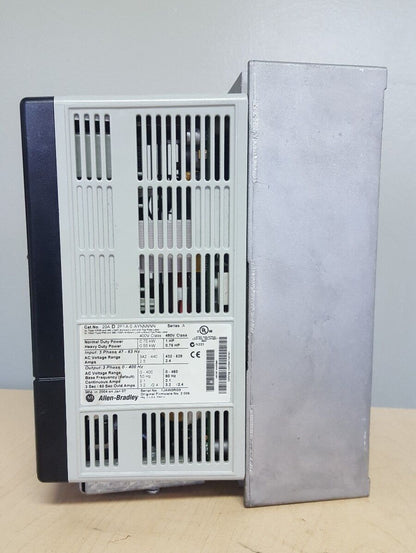 ALLEN BRADLEY  POWERFLEX  MOTOR DRIVE 20AD2P1A0AYNNNNN SERIES A, 400/480V, USED