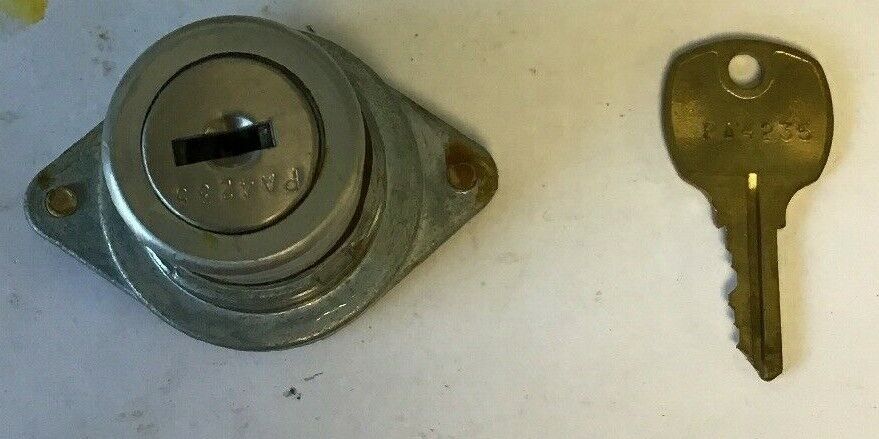 GE CR2940UN200N OILTIGHT CONTROL UNIT CYLINDER LOCK***MISSING PARTS***