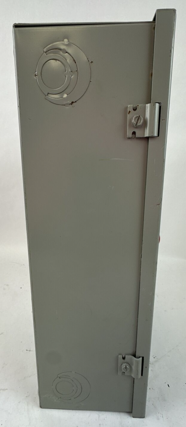 CUTLER HAMMER DH221NGK FUSIBLE SAFETY SWITCH 240VAC 3PH 7.5HP 250VDC 5HP 2P 30A