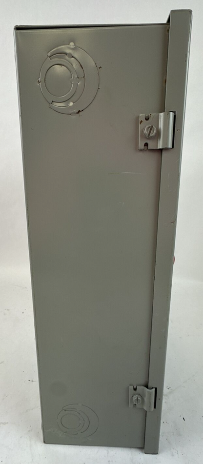 CUTLER HAMMER DH221NGK FUSIBLE SAFETY SWITCH 240VAC 3PH 7.5HP 250VDC 5HP 2P 30A