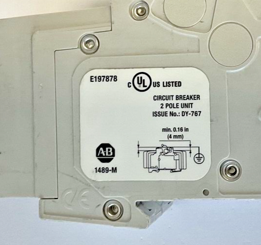 ALLEN BRADLEY 1489-M2C030 CIRCUIT BREAKER SER.D 3A 480Y/277V 10KA 50/60HZ 2POLE