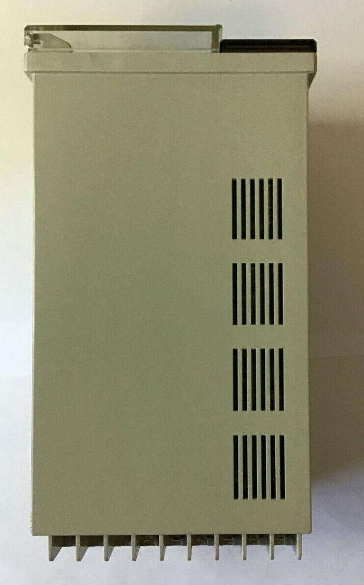 OMRON E5A4-C91K-US TEMPERATURE CONTROLLER 110/120VAC|220/240V 50/60HZ