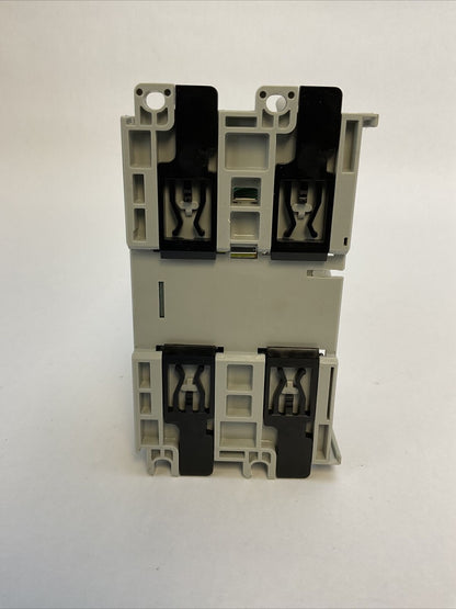 ALLEN BRADLEY 1769-PA2 SER A DIR/REV 10000853514/01 F/W REV N/A POWER SUPPLY