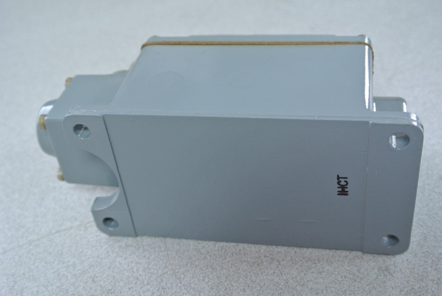 ALLEN-BRADLEY 802T-R8TD, Ser. 2 - TIME DELAY LIMIT SWITCH  NEW SURPLUS