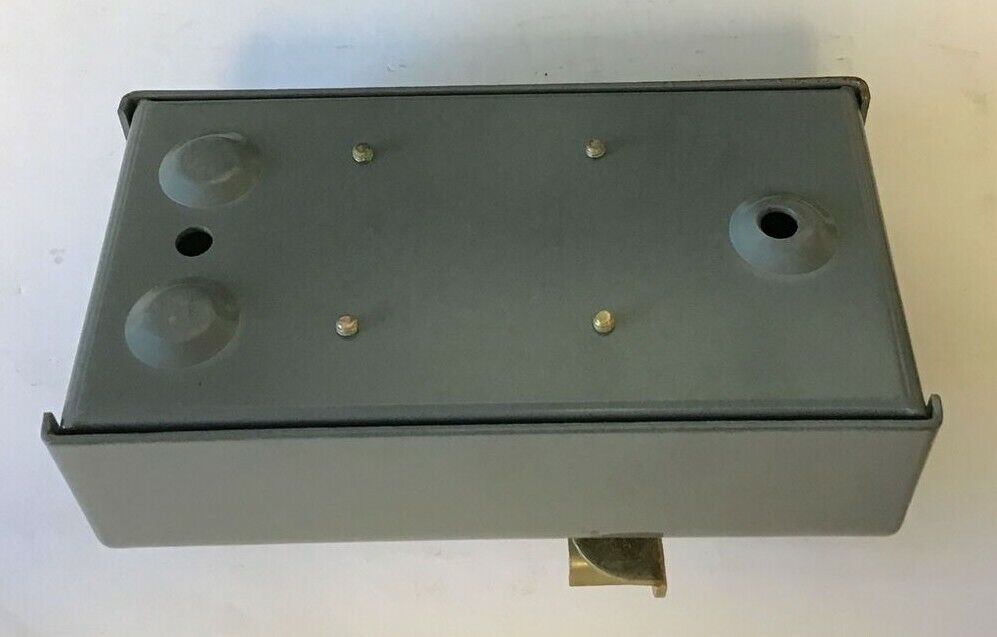 SQUARE D 9001 GG-206 CONTROL STATION START/STOP 600VAC