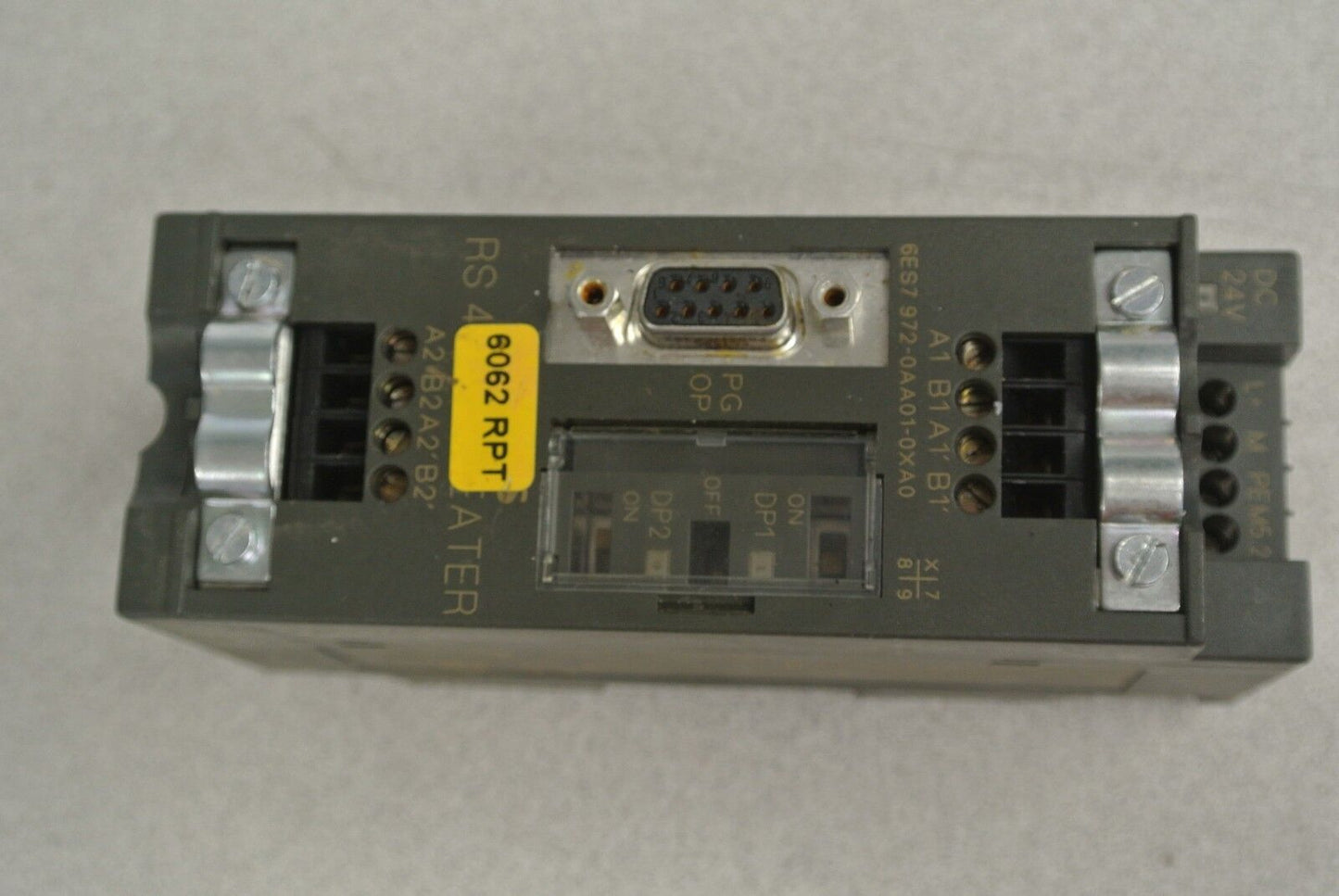 SIEMENS 6ES7-972-0AA01-0XA0 / RS485 REPEATER / 24VDC