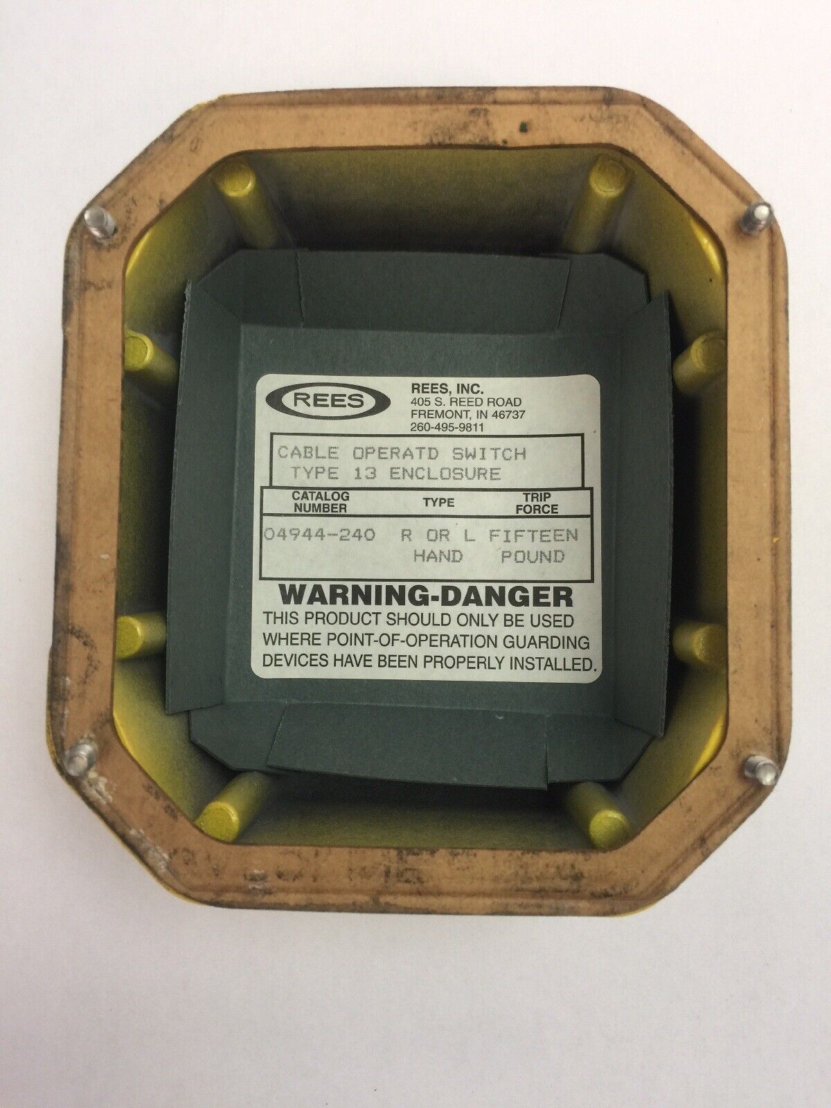 REES 04944-240 CABLE OPERATED SWITCH A600,AC15,N300,DC 13