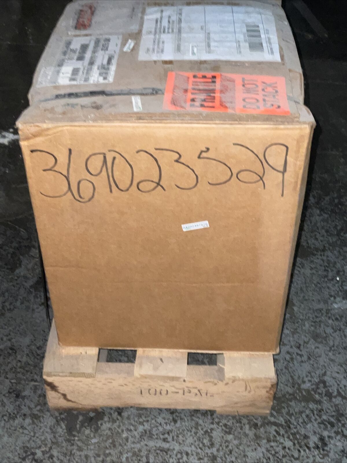 PARKER PD100PS01SRS5BAM0T00APB00 PISTON PUMP