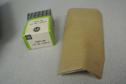 ALLEN-BRADLEY 1494F-L2 DOOR HARDWARE KIT / TOP & BOTTOM LATCHING / NEW SURPLUS