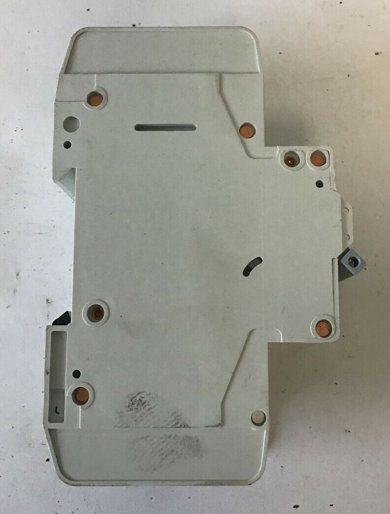 EATON WMZT2D01 CIRCUIT BREAKER 1A 480Y/277VAC 10KA 2POLE 50/60HZ***LOTOF2***