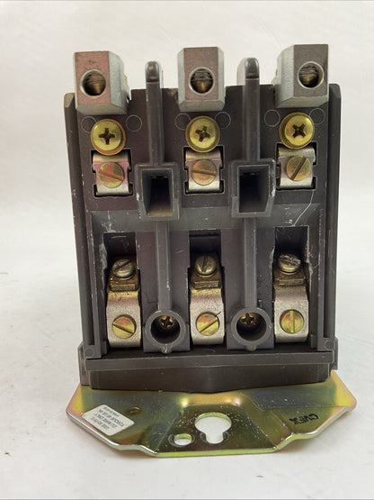 ALLEN BRADLEY 509-COS SIZE 2 STARTER 600VAC 45AMP SER B 3PH 25HP COIL 120V 60HZ