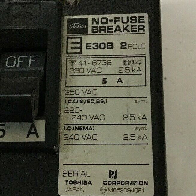 TOSHIBA E30B NO-FUSE BREAKER 2POLE 220VAC 2.5KA