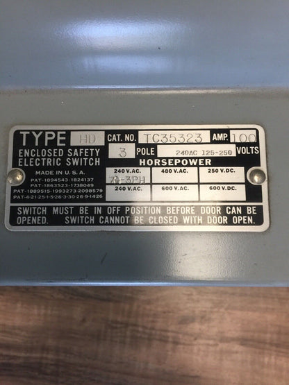 GE TC35323 TYPE HD ENCLOSED SAFETY ELECTRIC SWITCH 100A 240VAC 3P 7.5HP DOUBLE