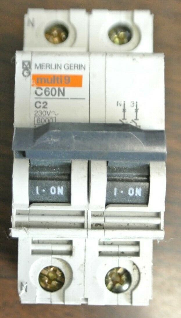 LOT of 7 / MERLIN GERIN CIRCUIT BREAKERS / C30A / C60N D10A / C60N C2, C4, C16