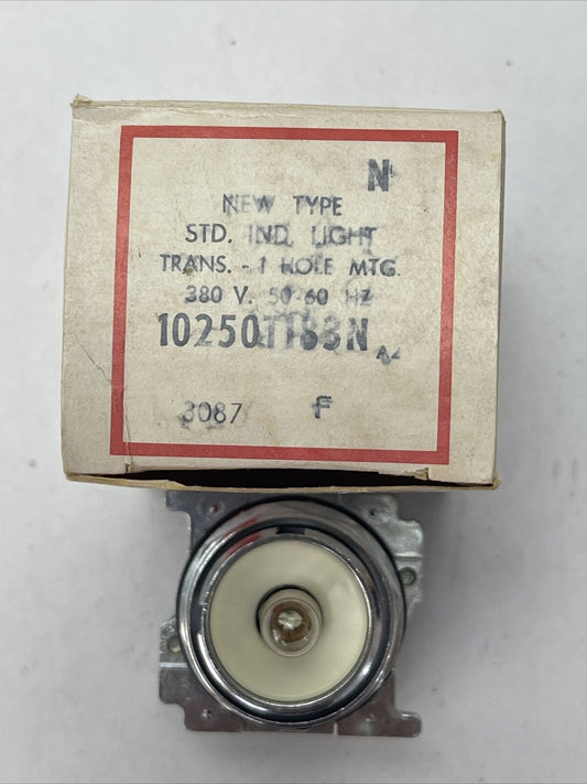 CUTLER HAMMER 10250T183N STD. IND. LIGHT TRANS. 1 HOLE MTG. 380V 50-60HZ