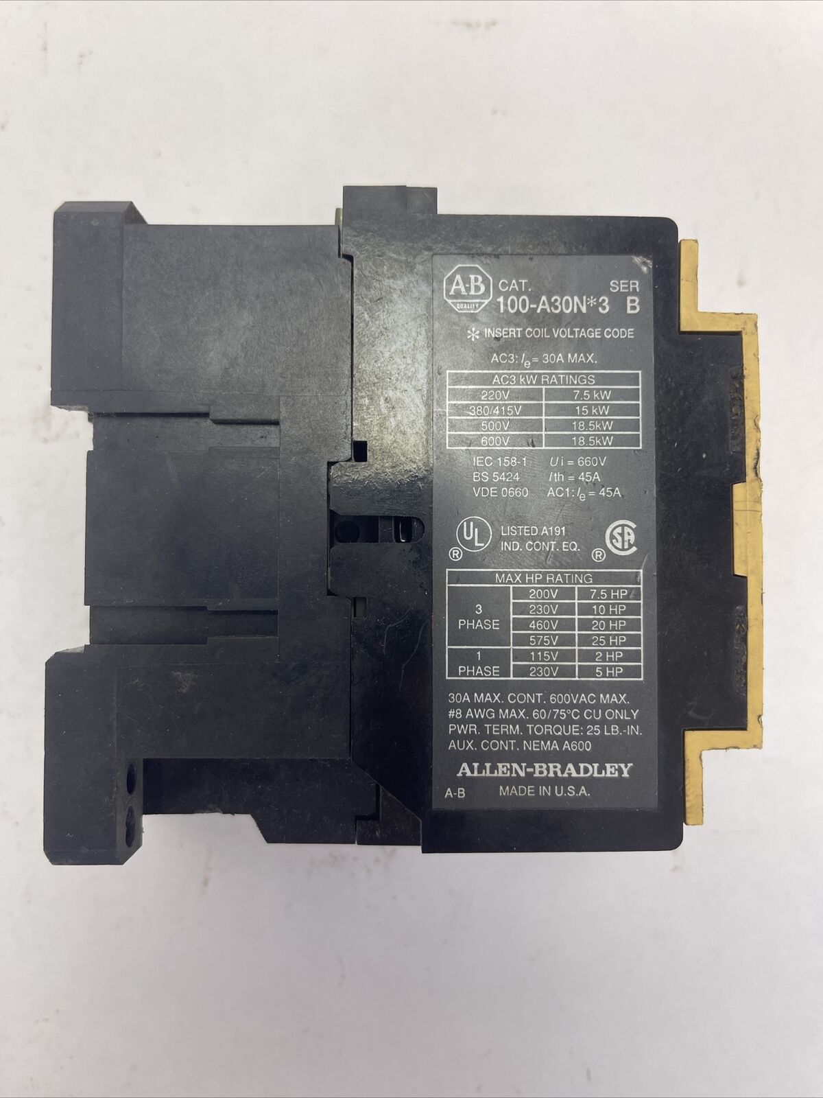 ALLEN BRADLEY 100-A30N*3 CONTACTOR SER B 30A 600VAC COIL HU473 120/110V 60/50HZ