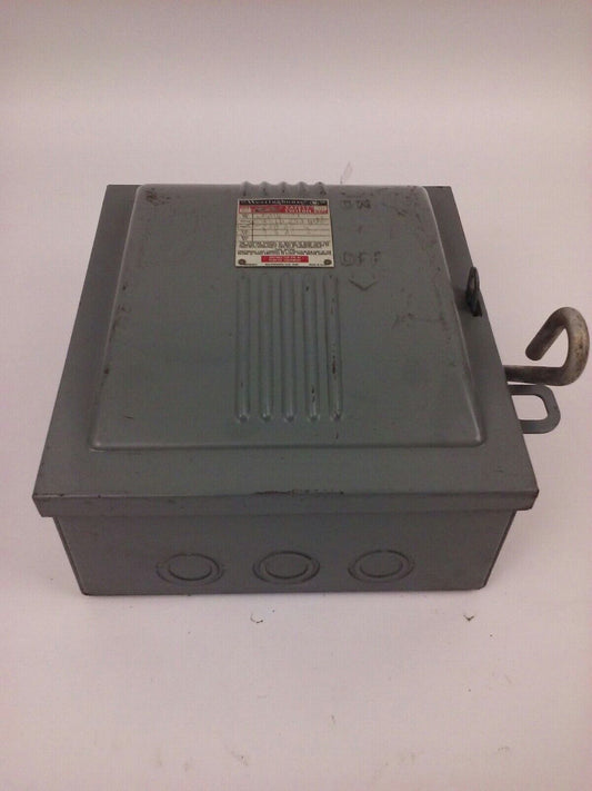 WESTINGHOUSE CAU-321 SAFETY SWITCH,  30A, 240V, STD HP 7.5 AC, 3P, TYPE ND, NEW