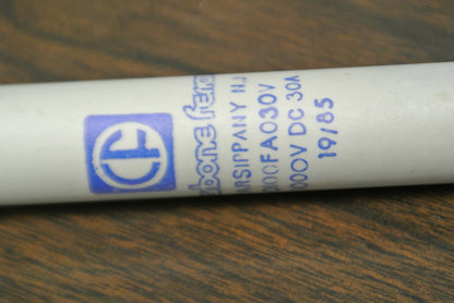 BOX of 10 / CARBONE FERRAZ D100FA030V FUSE / 30A / 1000VDC / NEW SURPLUS