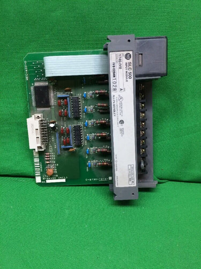 ALLEN-BRADLEY 1746-IV8 INPUT MODULE