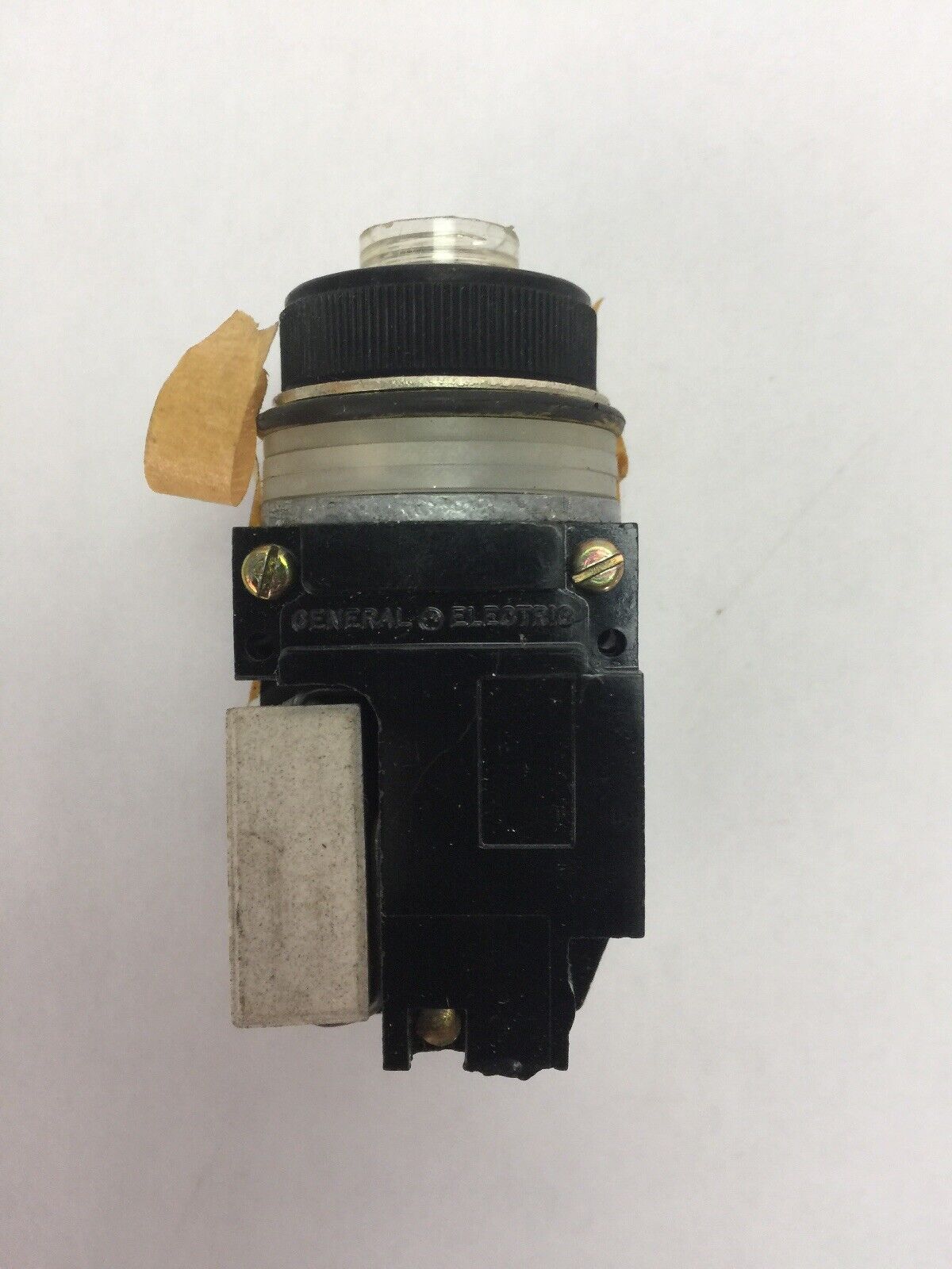 GE CR104E1221 MIN OILTIGHT ILLUM PUSH BUTTON 115V AC/DC