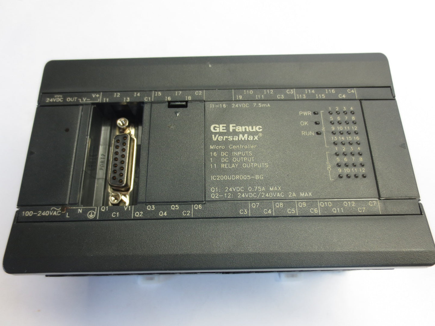 GE FANUC IC200UDR005-BG VERSAMAX MICRO CONTROLLER 24VDC