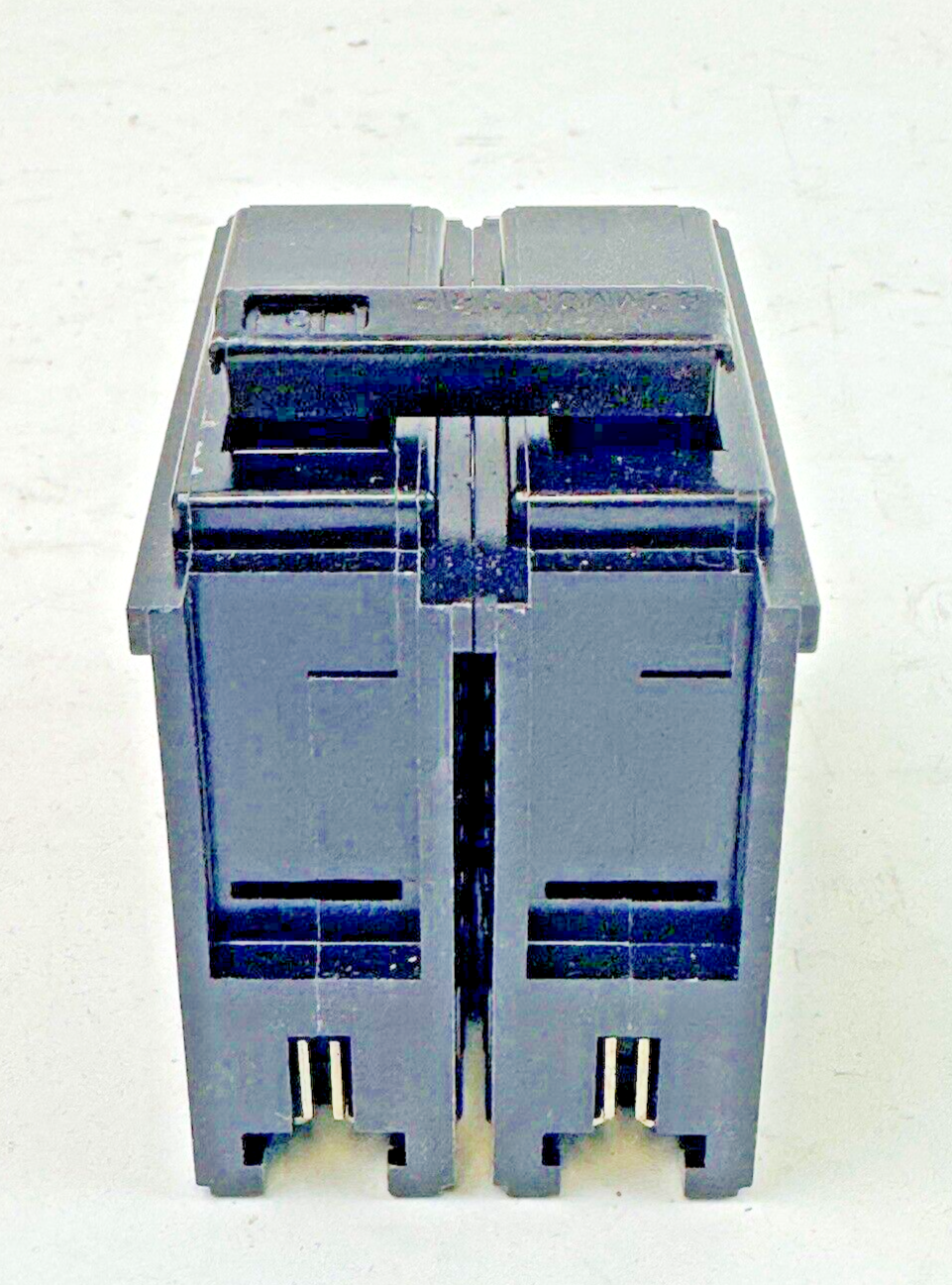 GTE SYLVANIA *BOX OF 3*-C-215- 2 POLE, 15 A, 240 VAC LC LINE CIRCUIT BREAKER