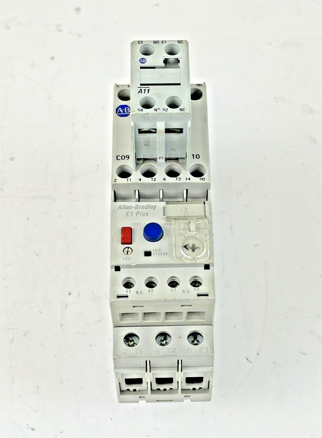 ALLEN BRADLEY - 193-EEBB SER. B RELAY & 100-C09Z*10 SER. A 25VDC & 100-FSD250 A