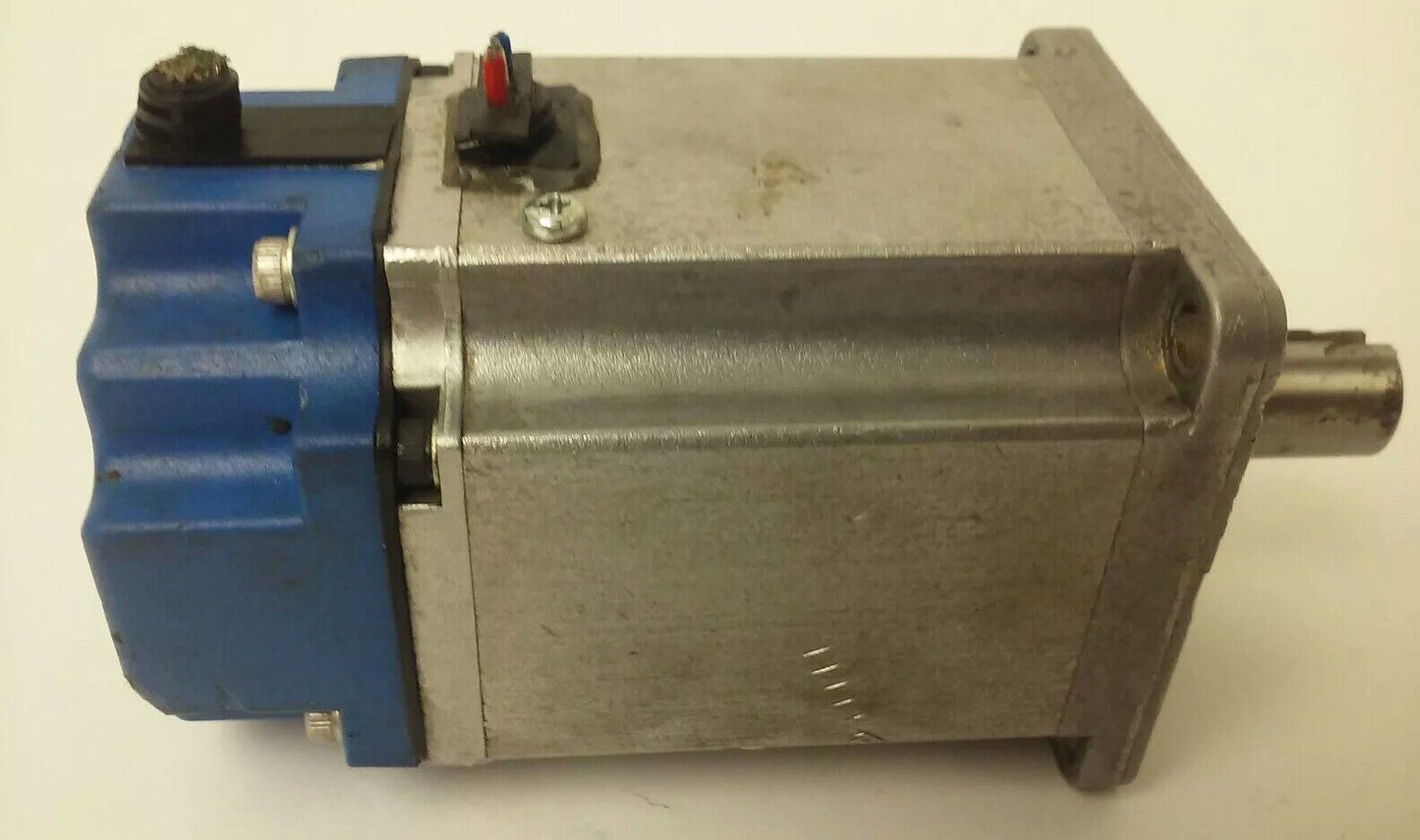 YASKAWA SJME-02AMB41 AC SERVO MOTOR, 200W, 200V, 32.4A, 1.1A. 0.637N.M, PARTS