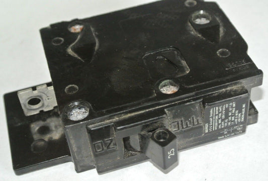 I-T-E / SIEMENS BQ1B025 CIRCUIT BREAKER 25A