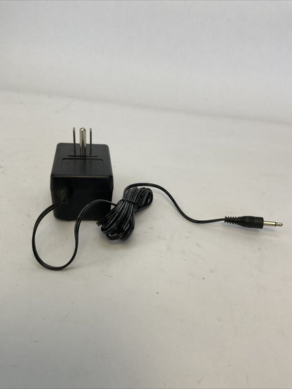 DESCO 98256 CONDOR D6150G AC/DC ADAPTOR OUTPUT 120VAC 60HZ 4W OUTPUT 6VDC 150mA