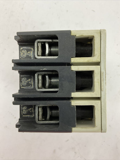 ALLEN BRADLEY 140U-H2C3-C15 MOLDED CASE CIRCUIT BREAKER 15A 3POLE