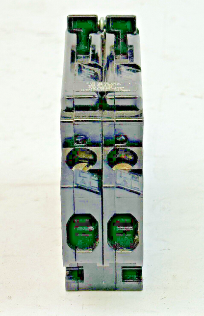 CHALLENGER *BOX OF 10* - A220K - COM. TRIP CIRCUIT BREAKERS -2 POLE/20 A/240 VAC
