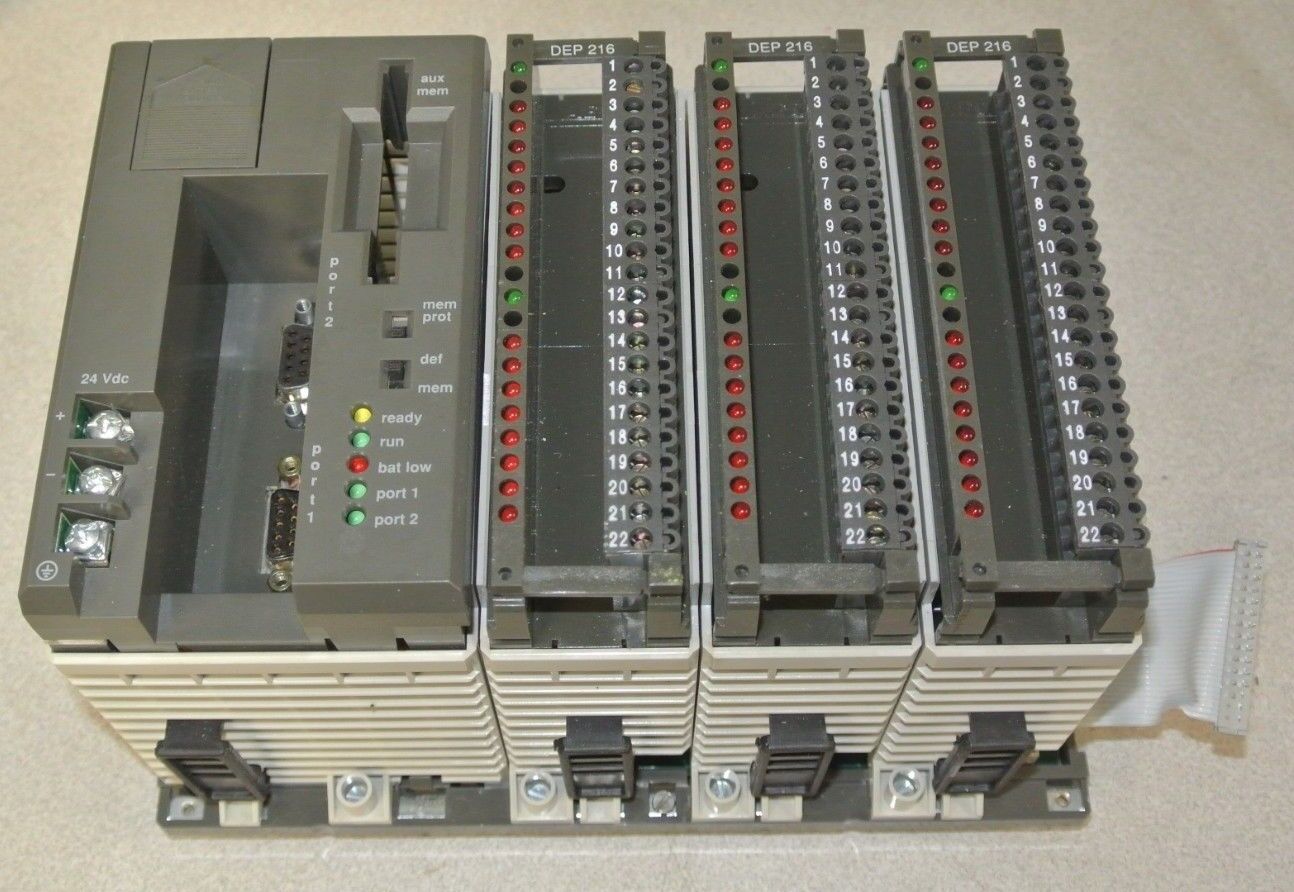 MODICON PC-A984-141 CPU + DEP216 INPUT MODULES (3) + DTA 200/AS-HDTA-200 SUBRACK