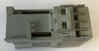 ALLEN BRADLEY 700-CF310D* SER.A 600VAC 25A 3PH CONTROL RELAY