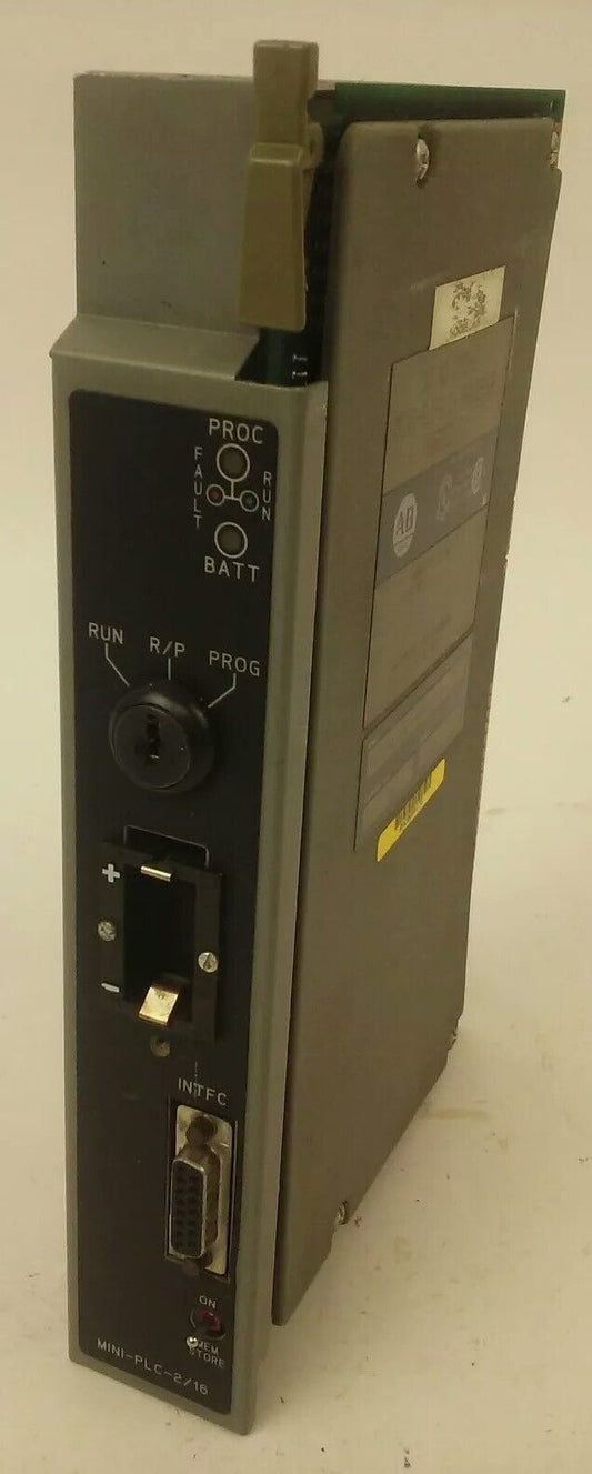 ALLEN BRADLEY 1772-LX SER C MINI-PLC-2/16 PRCESSOR 1.25AMP @ 5VDC FIRMWARE REV D