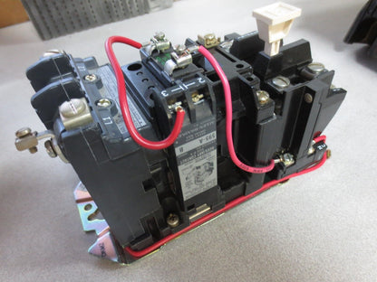 ALLEN-BRADLEY 509-BOXD ACROSS-THE-LINE AC STARTER - 115-120V/60Hz, 11V/50Hz NEW