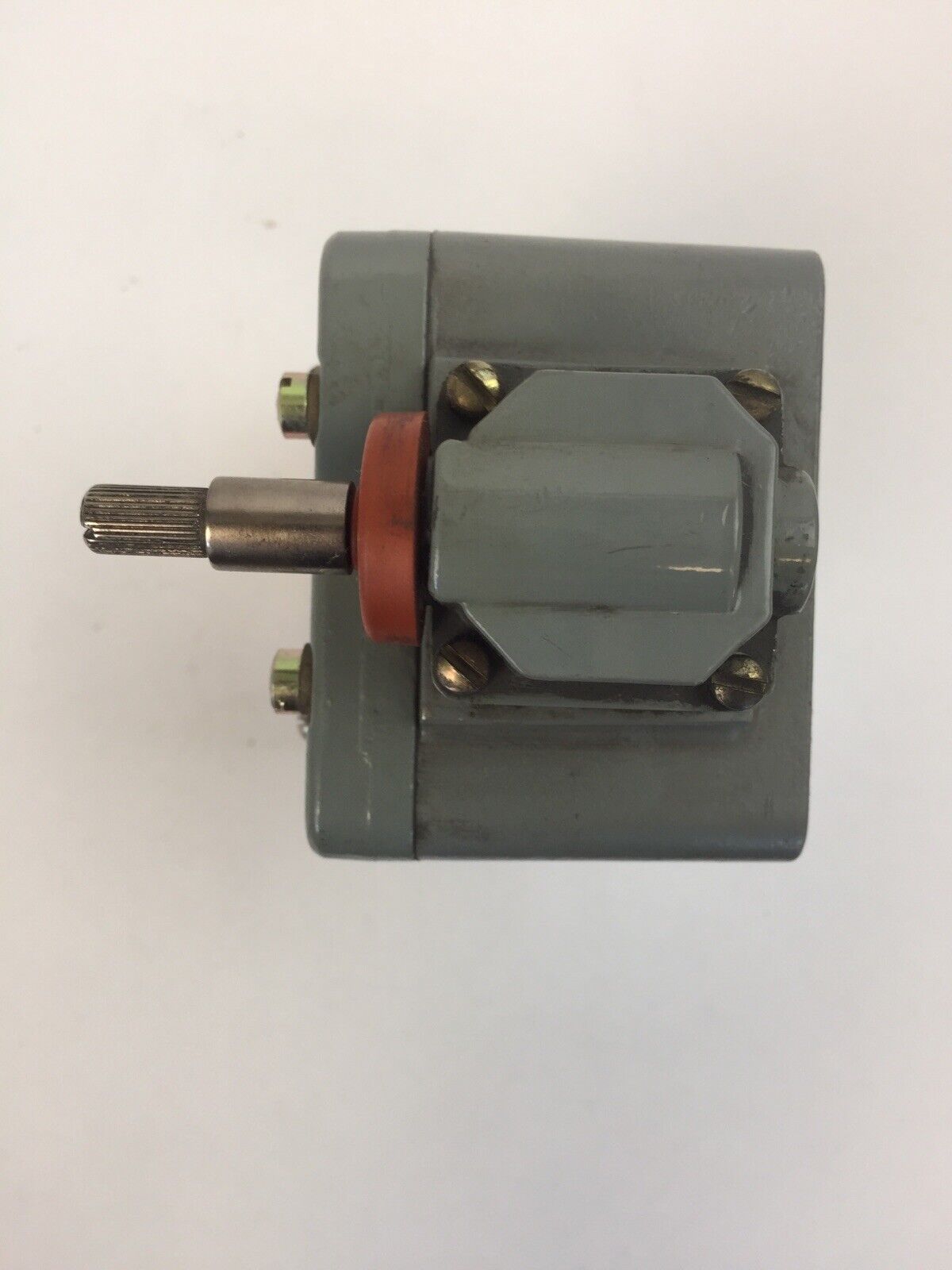 CUTLER HAMMER 10316H2176A LIMIT SWITCH 600VAC PILOT DUTY